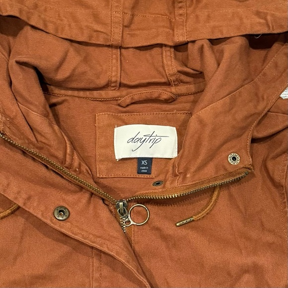 Daytrip Women’s Brown Full Zip Lightweight Hooded Utility Jacket Size XS - Picture 2 of 4